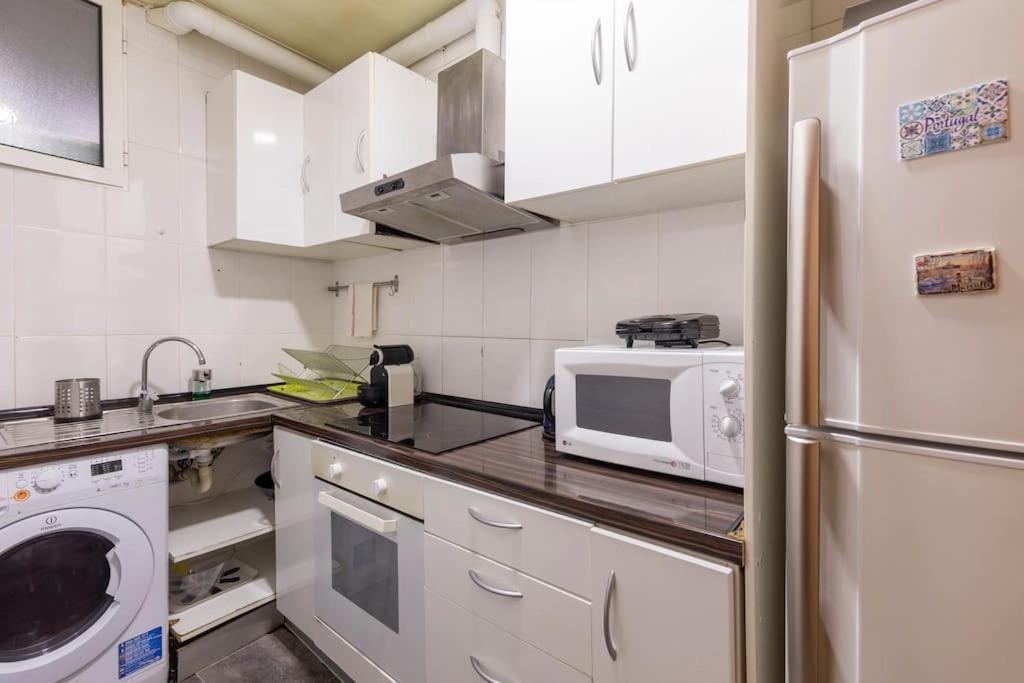 Subway Station Apartment Near Camp Nou L'Hospitalet de Llobregat Luaran gambar